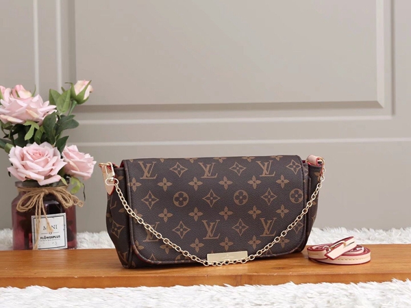 激安ブランドバッグ着用イメージ